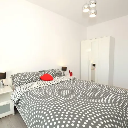 Apartament Solnex Apartment *